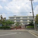 宝塚市中山桜台２丁目 市立中山五月台中学校（中学校）まで約1000m（徒歩13分）