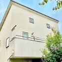 鎌倉市城廻 2014年築！ロフト（小屋裏収納）付きの一戸建てです