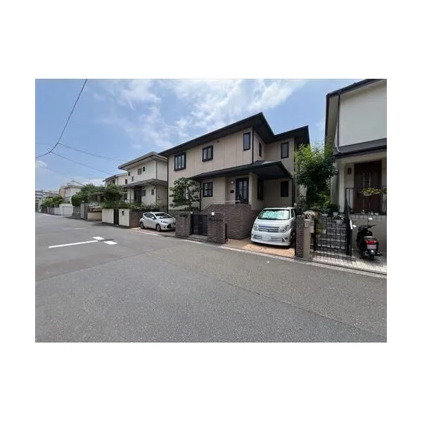 横浜市磯子区岡村７丁目 現地外観