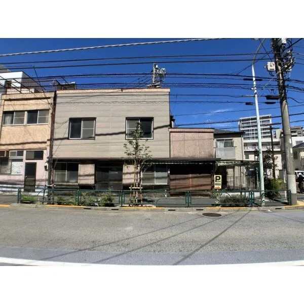 荒川区西日暮里1丁目 前面道路:南側都道
