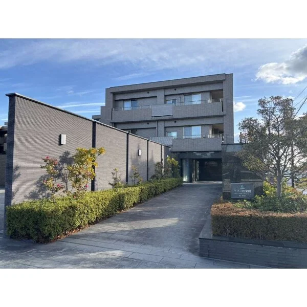 サーパス松栄町 外観