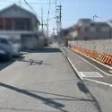 八尾市教興寺２丁目 南側道路（西方向に撮影）