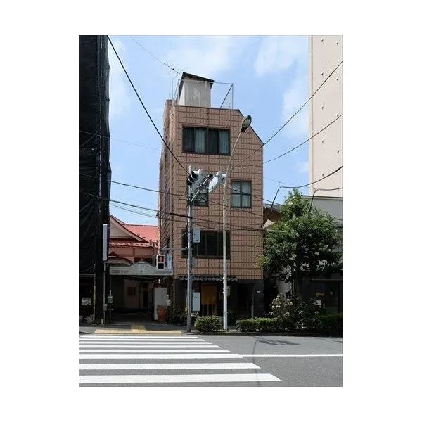 東京都新宿区白銀町 現地外観（撮影　２０２６．０７）