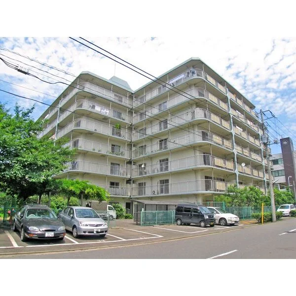 鶴見ハイライズ 外観