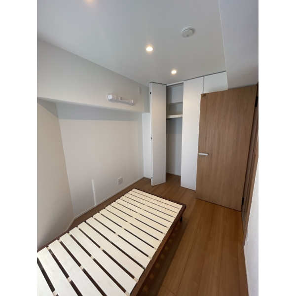 藤和門前仲町コープ 西側洋室（約4.4畳）※家具調度品は売買対象に含まれません。