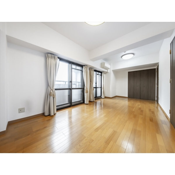 バンベールグラン山手弐番館 洋室