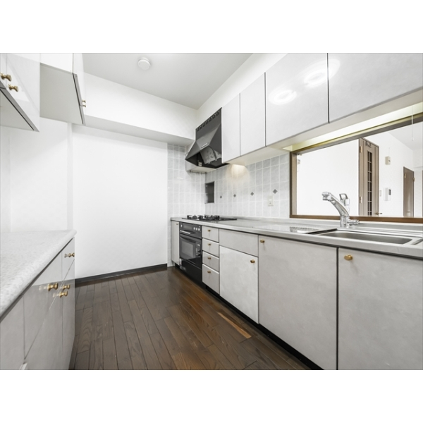 バンベールグラン山手弐番館 キッチン