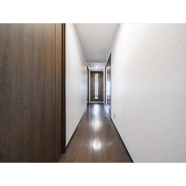 バンベールグラン山手弐番館 廊下