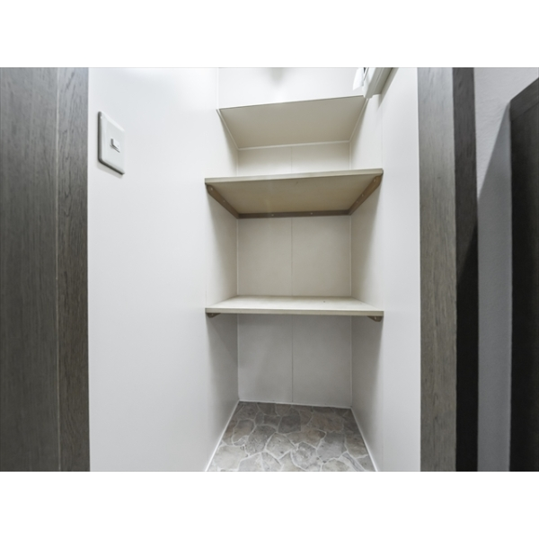 バンベールグラン山手弐番館 収納