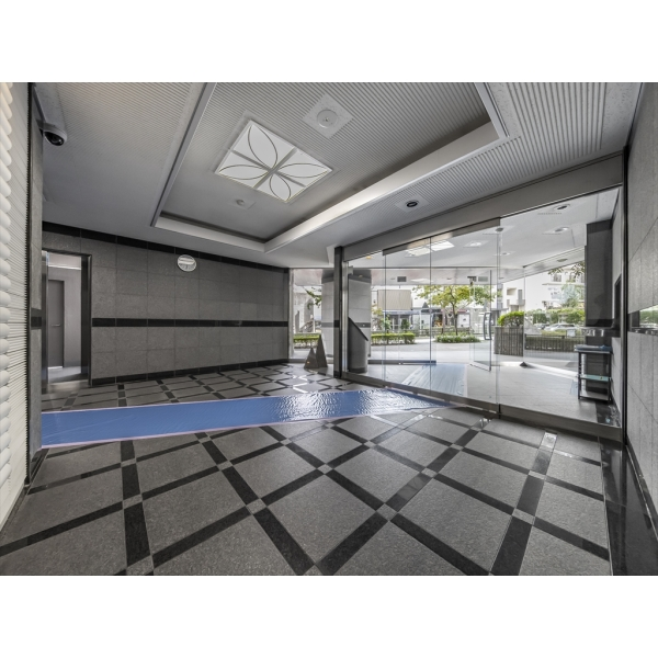 バンベールグラン山手弐番館 エントランス