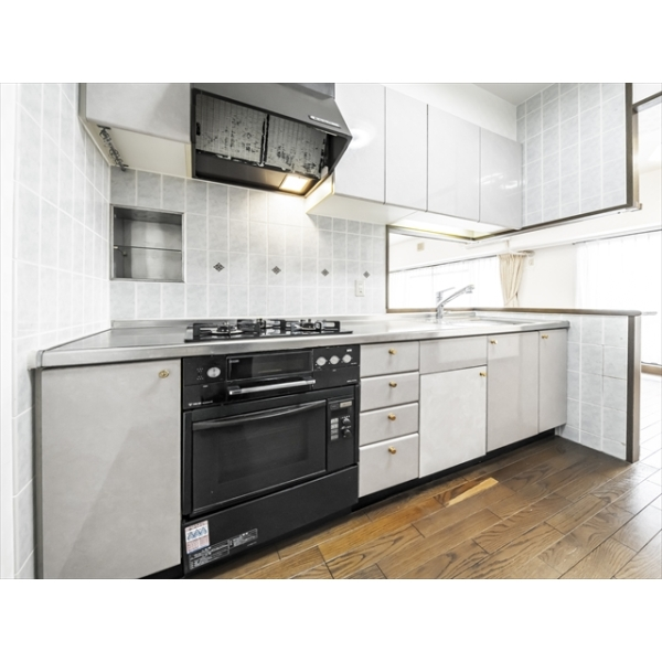 バンベールグラン山手弐番館 キッチン