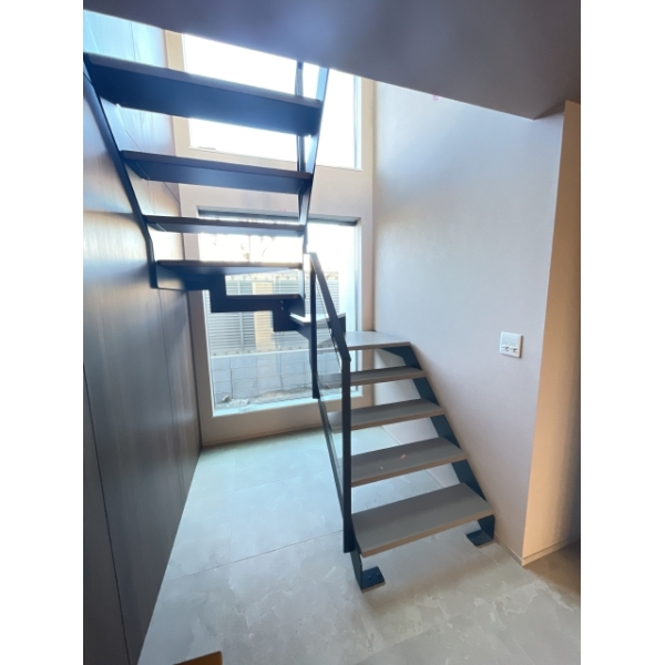 世田谷区中町４丁目 西側公道