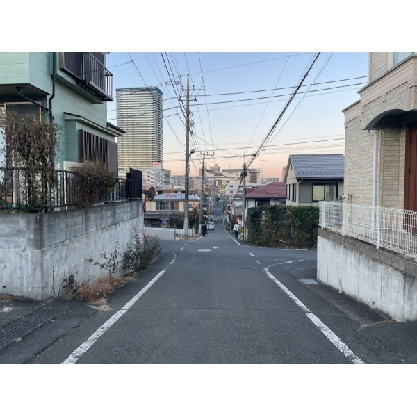 八王子市子安町３丁目 前面道路
