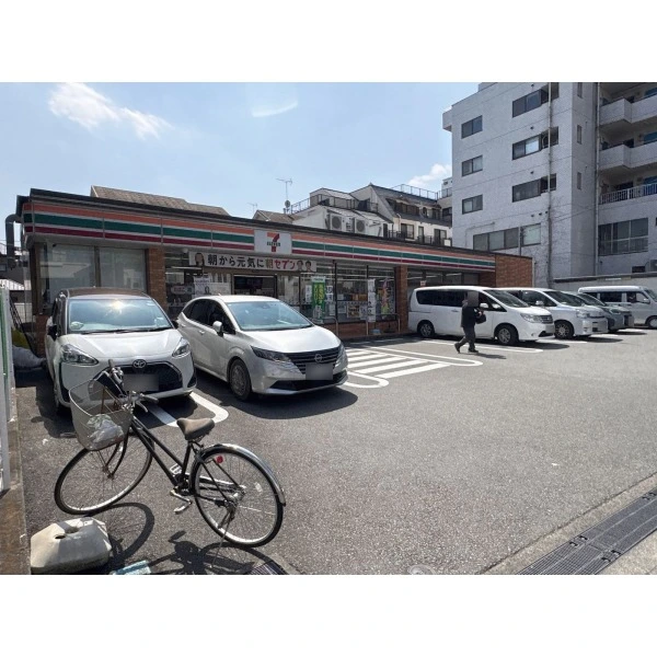 八王子市子安町３丁目 セブン-イレブン 八王子子安３丁目店（コンビニ）まで約240m（徒歩3分）