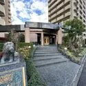ライオンズマンション金山ニューシティ 東側メインエントランス