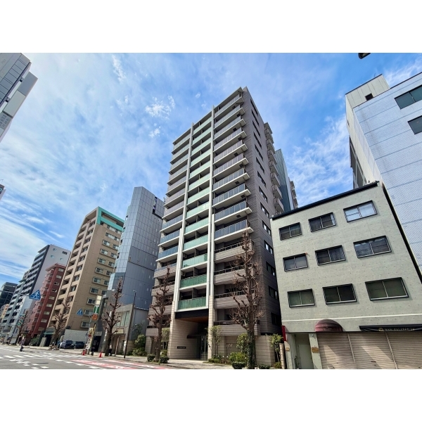 ザ・グランアルト栄 外観