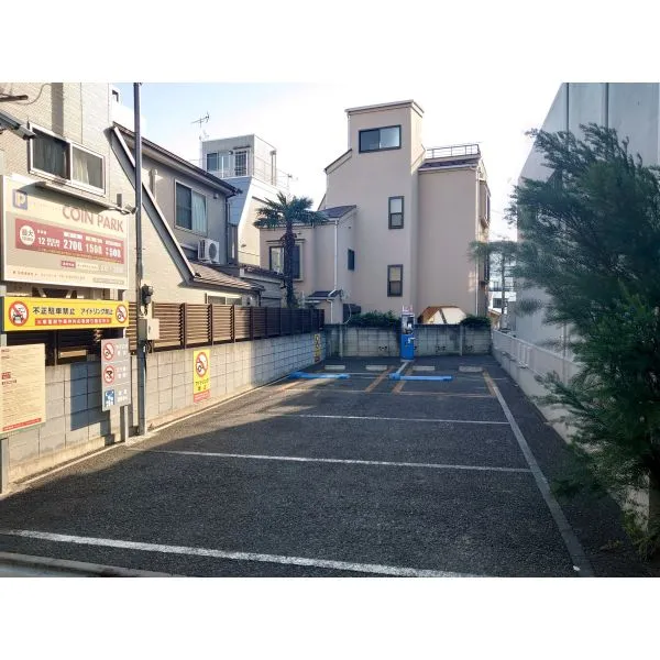 東京都 港区 南青山 4丁目