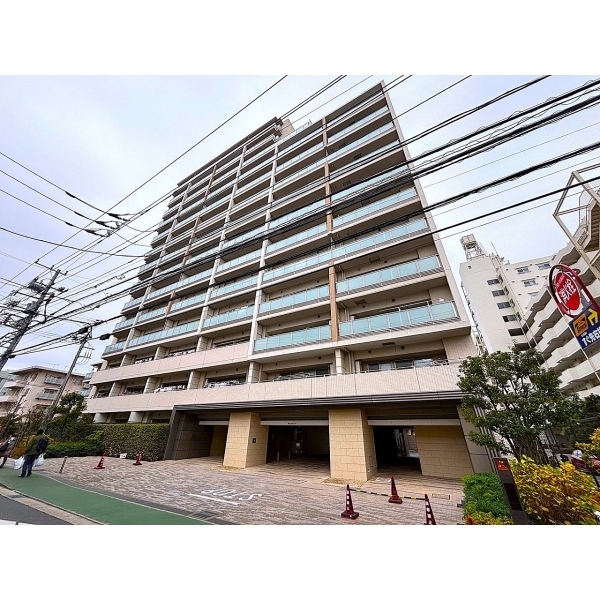 プラウド市川 外観