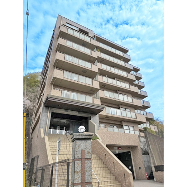 オーベル鎌倉岡本グランフィオーレ 外観