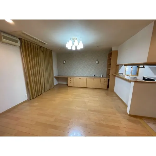 東大阪市花園西町１丁目 ダイニング