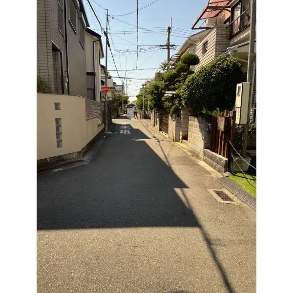東大阪市花園西町１丁目 北側道路