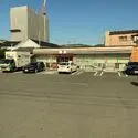 東大阪市花園西町１丁目 セブンイレブン花園本町1丁目店（コンビニ）まで約450m（徒歩6分）