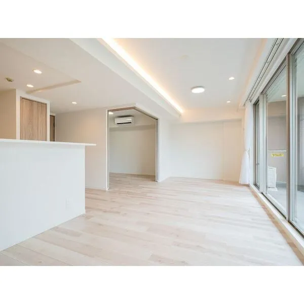 プランヴェール等々力緑地 ■ＬＤには床暖房を採用、足元からやさしくお部屋全体を暖めます
