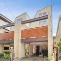 北区中里３丁目 カーポート付3階建て住宅