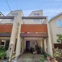 北区中里３丁目 カーポート付3階建て住宅