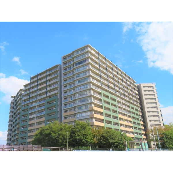 ライオンズ聖蹟桜ヶ丘パシーナ 外観