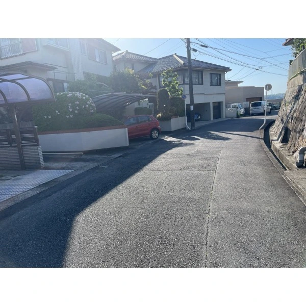 春日井市高座台1丁目 前面道路