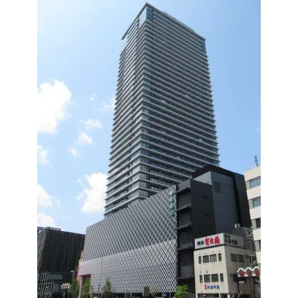 グランドメゾン御園座タワー 外観