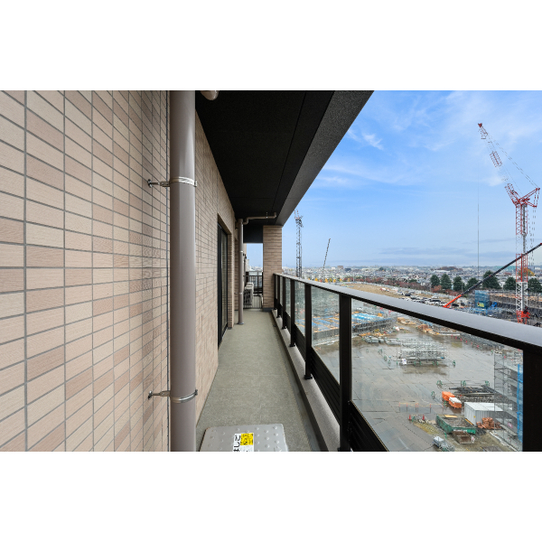 シティテラス多摩川Ｄ棟 南東側バルコニー・サービスバルコニー