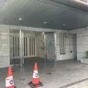 アドリーム三鷹 マンション入口