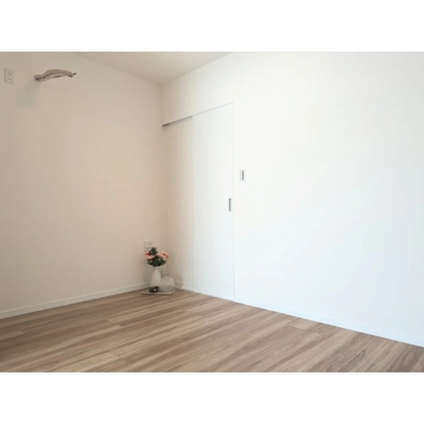 ラヴィドール杉並上井草 洋室