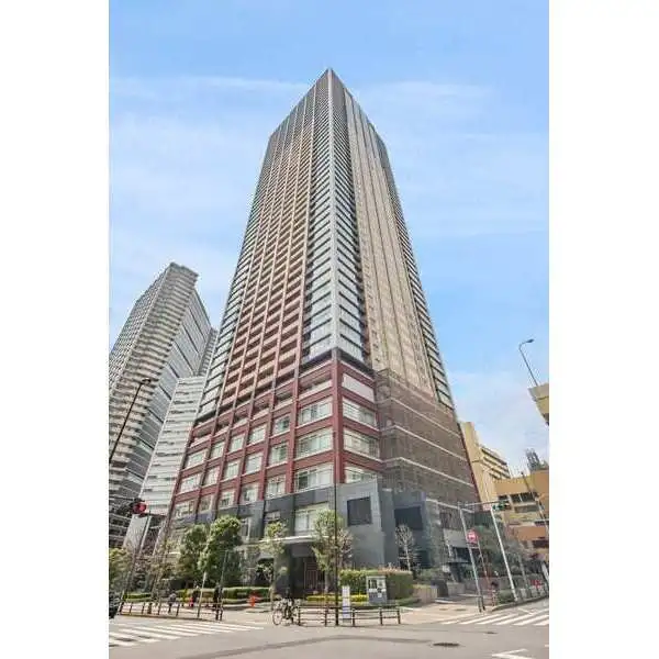 アウルタワー 外観