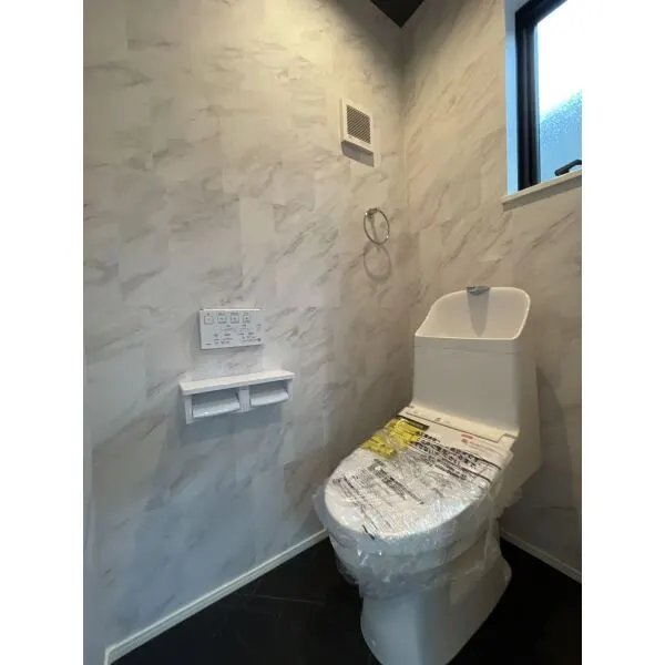 藤沢市弥勒寺4丁目 2階トイレ