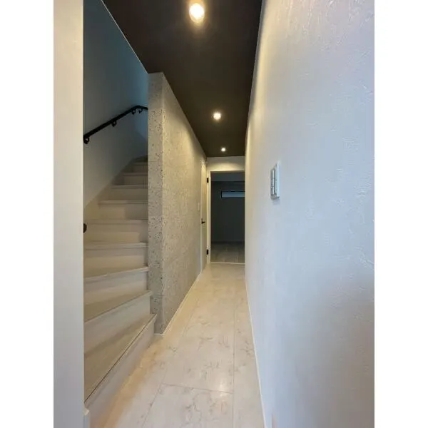 藤沢市弥勒寺4丁目 1階廊下