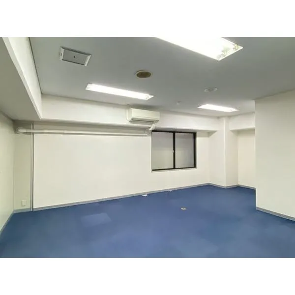 ユニ船場 室内