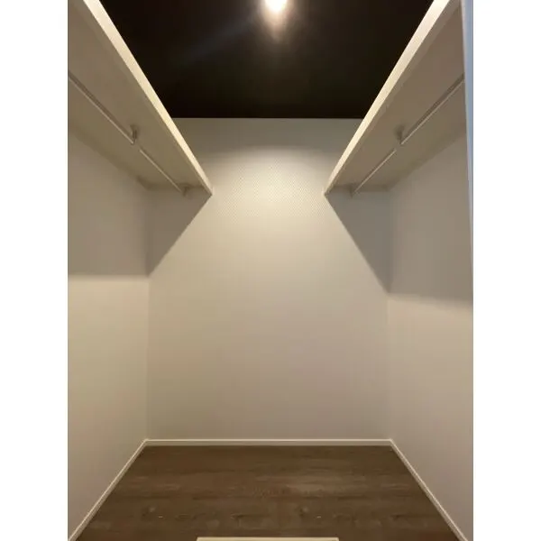 藤沢市弥勒寺４丁目 1階洋室ウォークインクローゼット