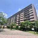 コスモステージ荒川遊園サウスリッジ タイル張りの外観