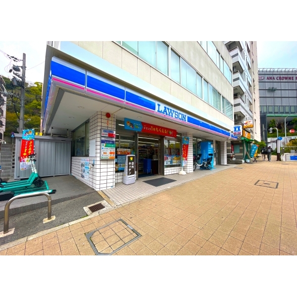ワコーレ新神戸カデンツァ ローソン加納町1丁目店(コンビニ)まで約130m(徒歩2分)