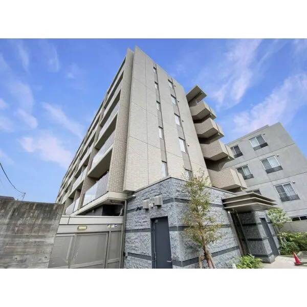 エクセレントシティ目白 外観：2017年築×新日本建設(株)旧分譲