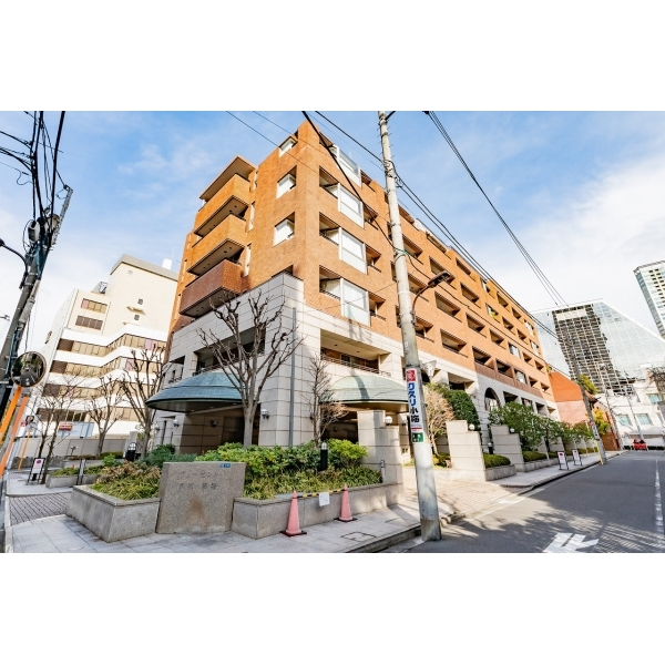 ヴェーゼント赤坂新坂 外観