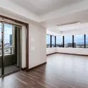 グラングリーン大阪 THE NORTH RESIDENCE 天井高は2.6m以上あり、より広さを感じられます。ビルトインエアコンや床暖房の設置がございます。