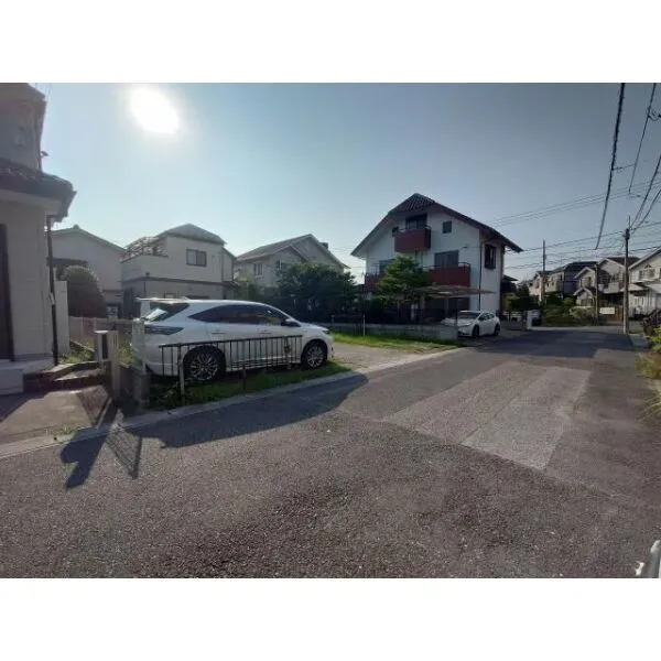 市川市曽谷３丁目 前面道路含む現地写真