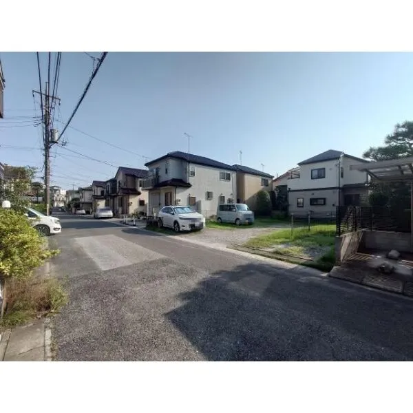 市川市曽谷３丁目 前面道路含む現地写真