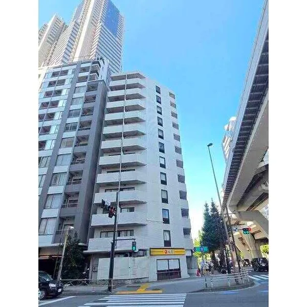 陽輪台西新宿 様々なオフィスエリアにアクセス可能な利便性の高い立地です。