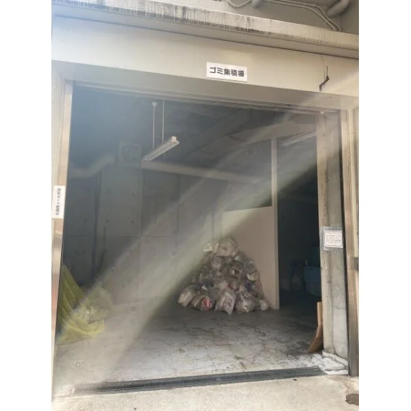 グランドメゾン靭 ゴミ置場