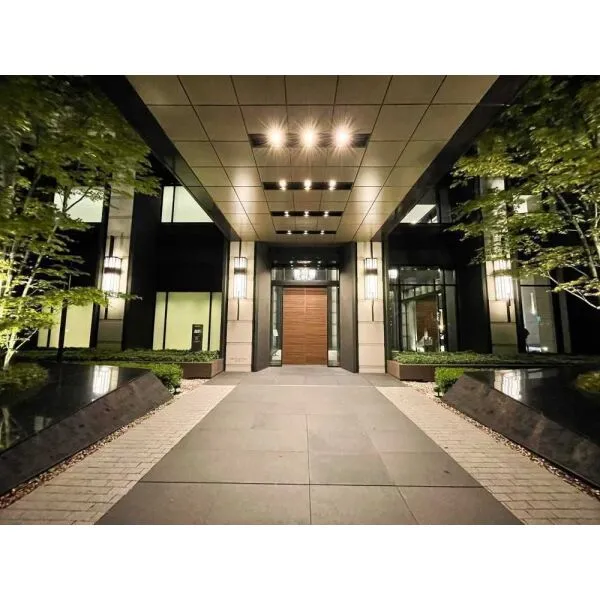 GLOBAL FRONT TOWER　グローバルフロントタワー アプローチ